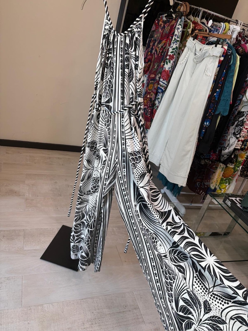 Farm Rio Elegance Scarf Linen Blend Wide-Leg Jumpsuit - Picture 2 of 7